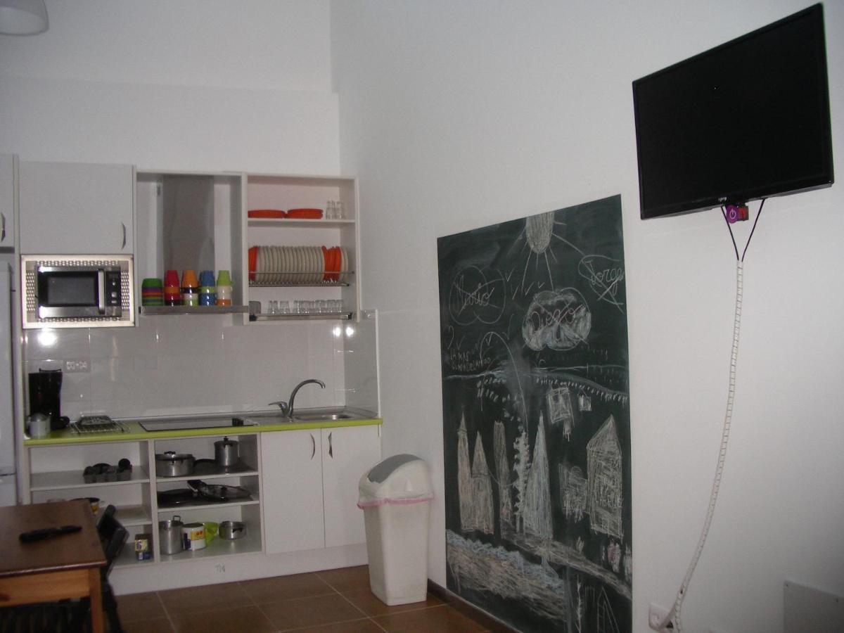 Hostel El Castillo Aninon المظهر الخارجي الصورة