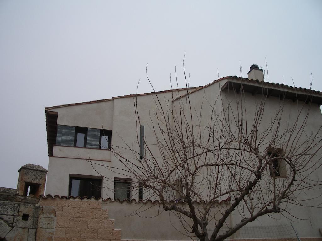 Hostel El Castillo Aninon المظهر الخارجي الصورة
