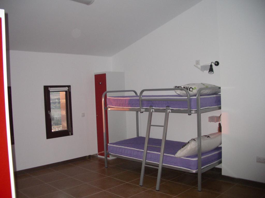 Hostel El Castillo Aninon المظهر الخارجي الصورة