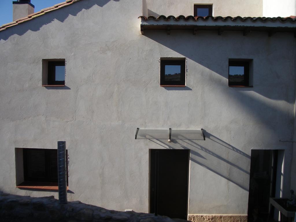 Hostel El Castillo Aninon المظهر الخارجي الصورة